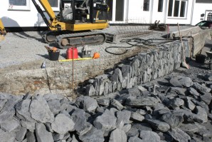 schiefer_baustelle